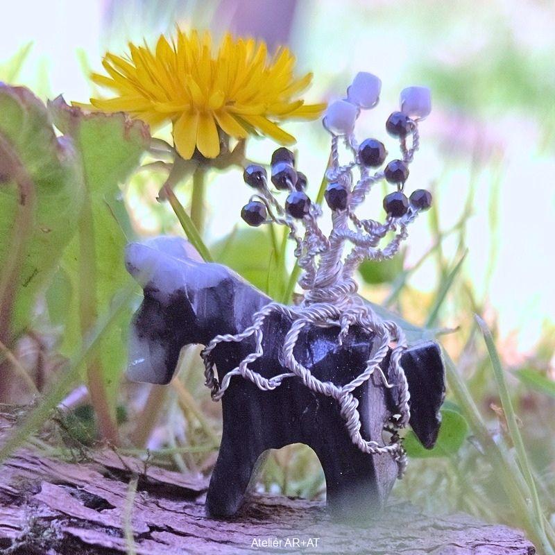 Koník jinJANG - ochranný osobní talisman