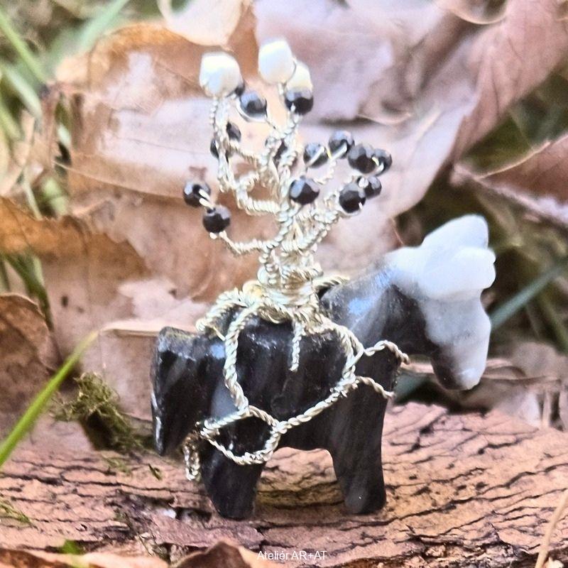 Koník jinJANG - ochranný osobní talisman