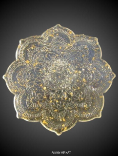 Květinová Mandala – orgonitová podložka (11 cm)